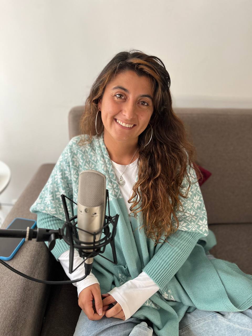 photo_5064506503960046564_y